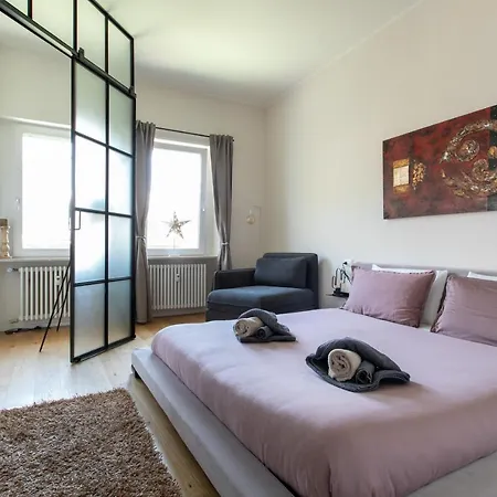 Dolomiti 65 Mq New Flat In The Center Of Apartment Bozen