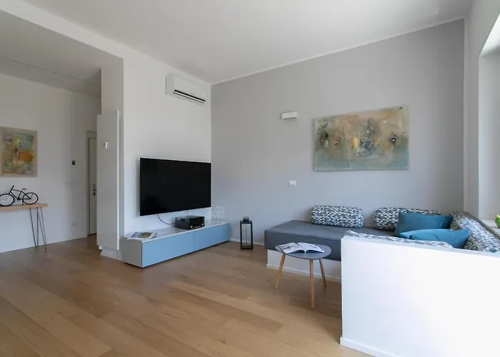 Dolomiti 65 Mq New Flat In The Center Of Bolzano